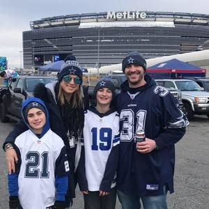 Meet your Posher, Jenn